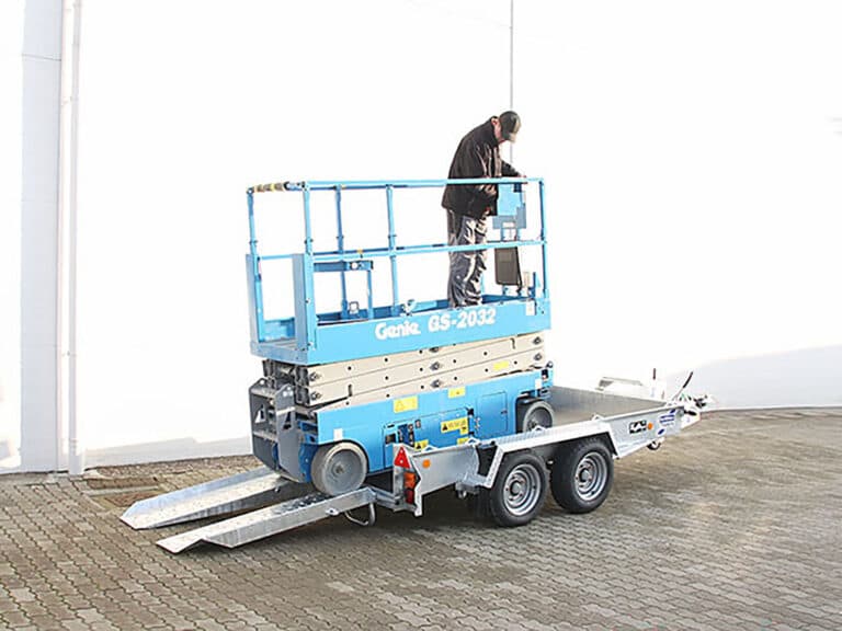 Ifor Williams GH1054 Baumaschinenanhänger (3,5t)